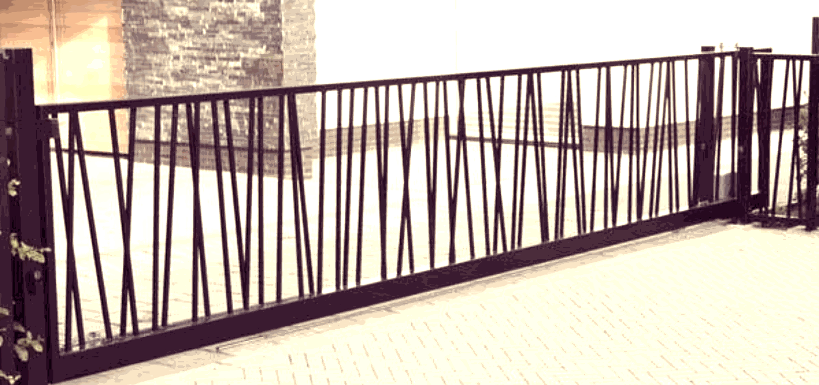 Stalen design poort