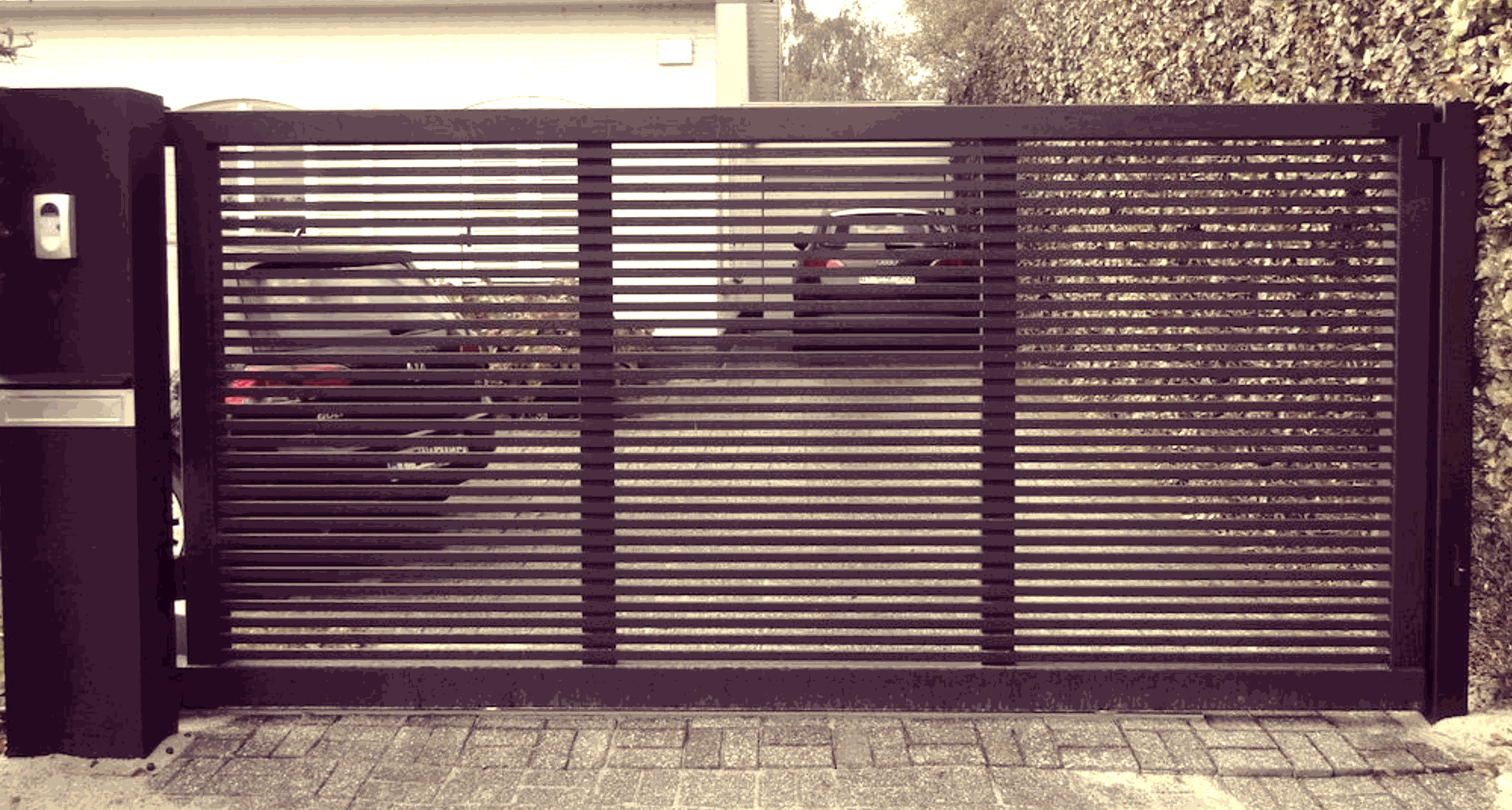 Stalen poort